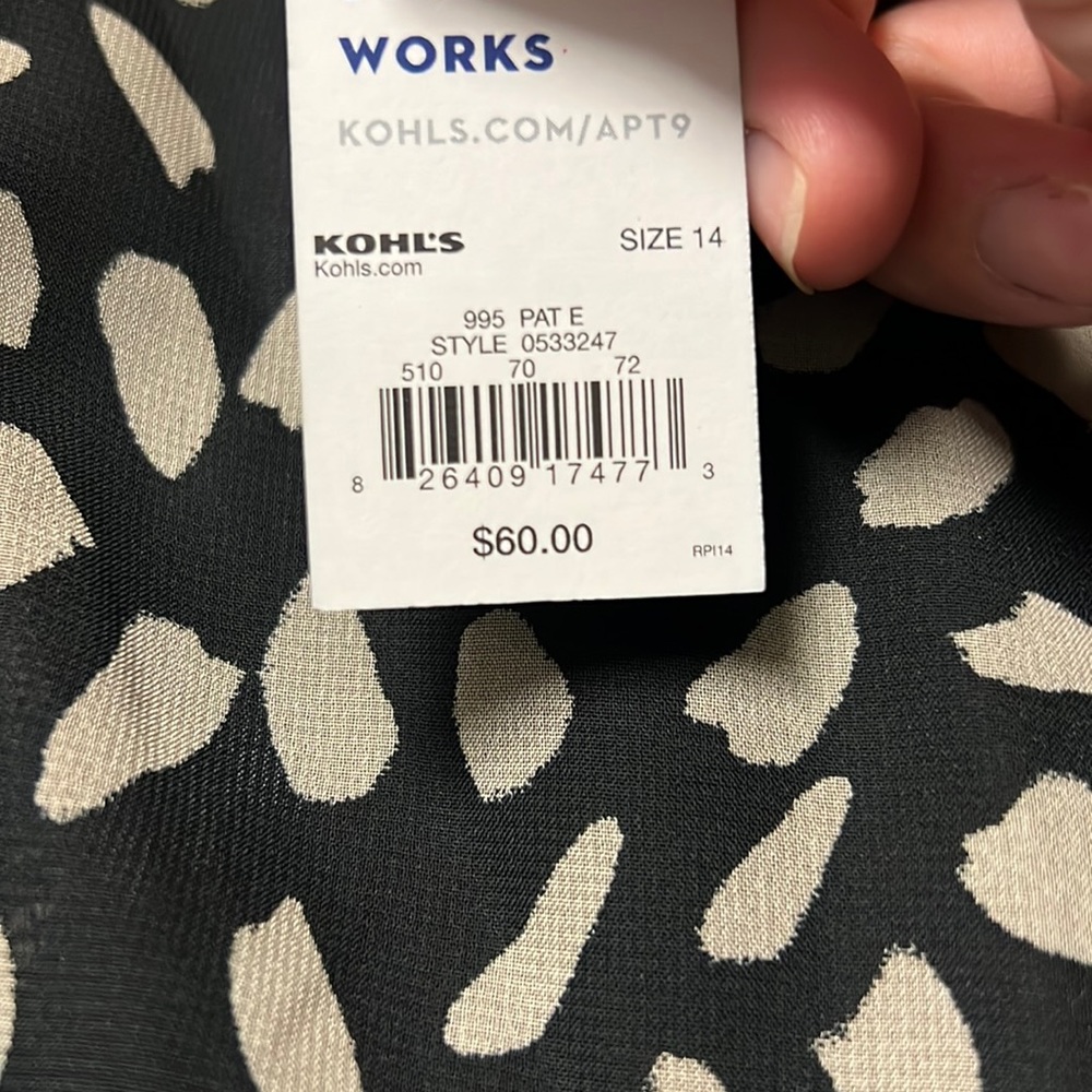 Never worn brand new APT 9 dress. Great for business wear, weddings, and more! - Picture 4 of 4